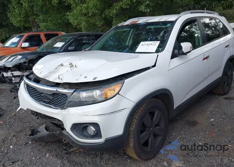 2013 Kia Sorento Ex V6 z USA, uszkodzony, nr VIN 5XYKU3A26DG386440
